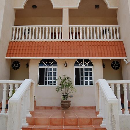 Serenity Sands Corozal Exteriör bild