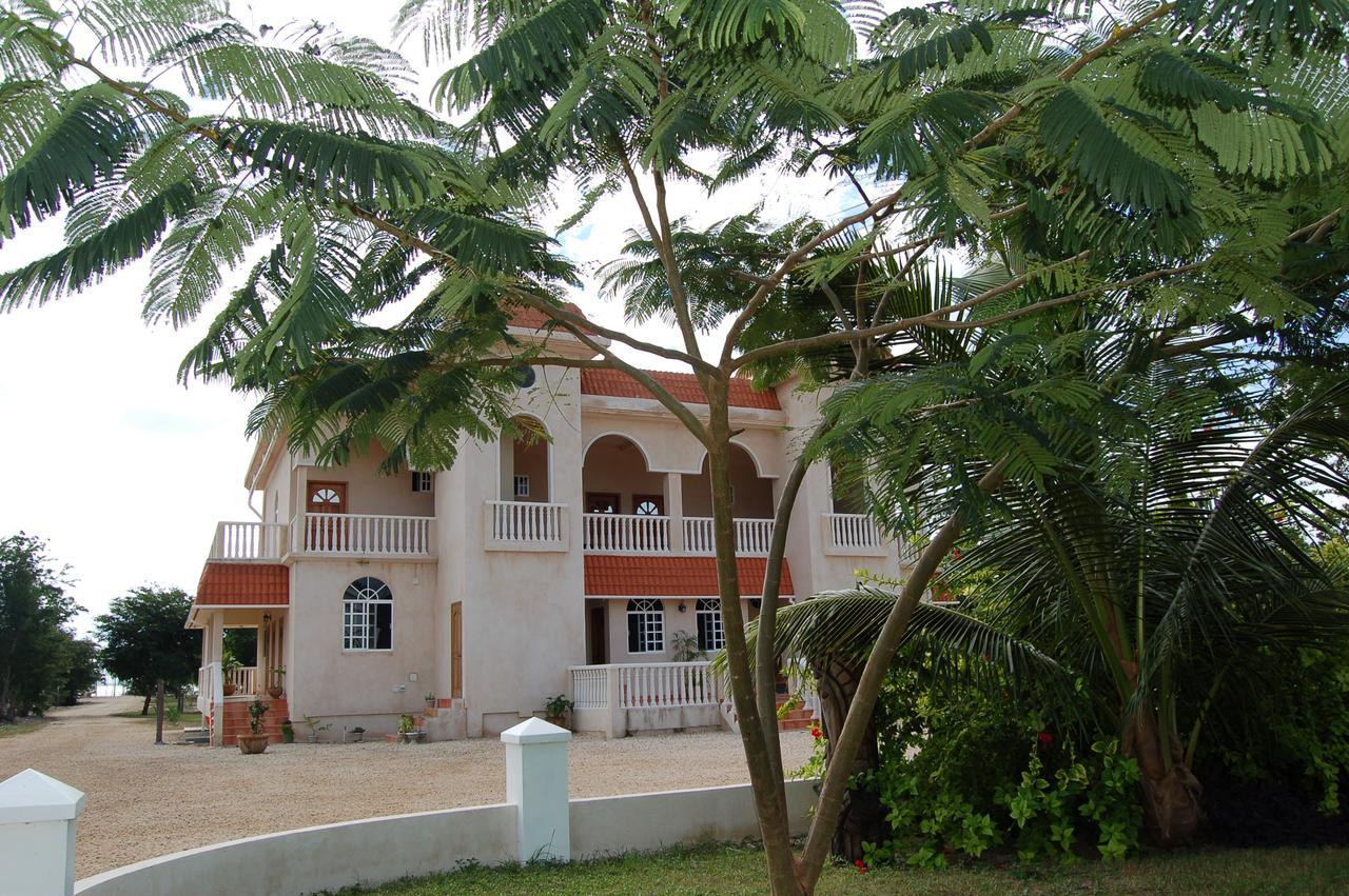 Serenity Sands Corozal Exteriör bild